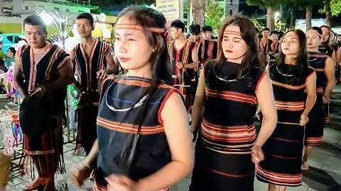 Tiết mục mở đầu múa cồng chiêng xoang thật ấn tượng | cồng chiêng Tây Nguyên