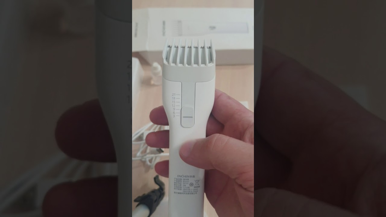 Распаковка машинки для стрижки волос от xiaomi