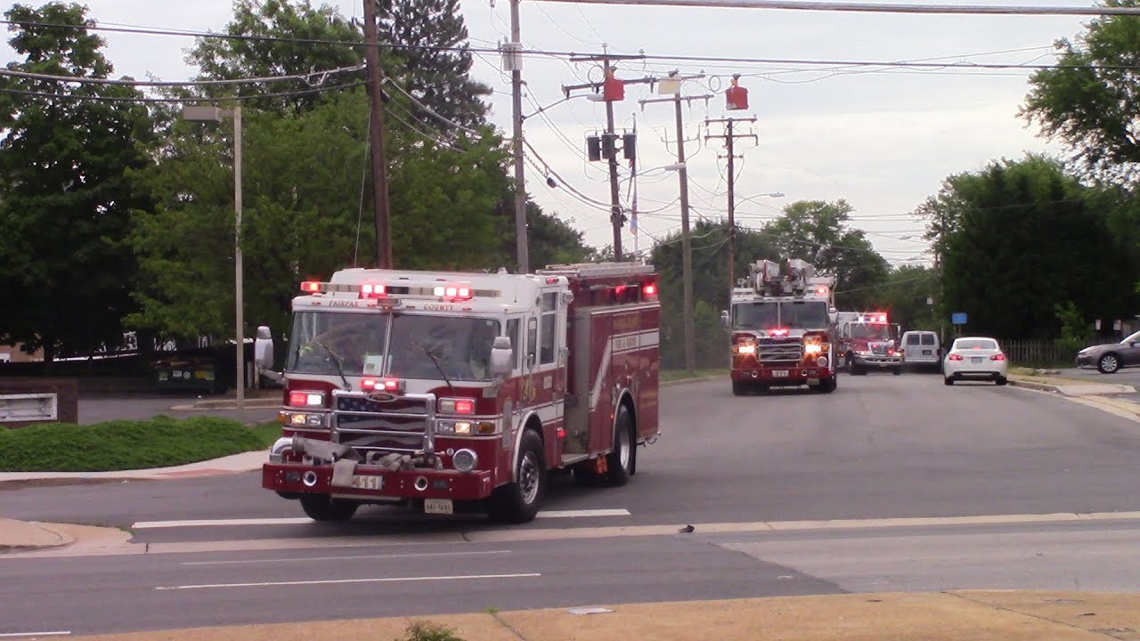 Fairfax County Engine 411, Truck 411, and Medic 411 Responding - YouTube