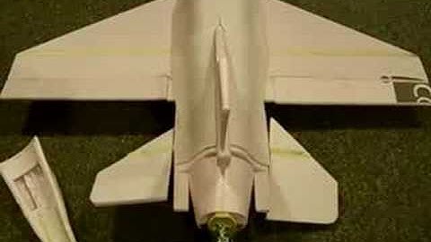 24" wing span scratchbuilt foamie F-16 servo test