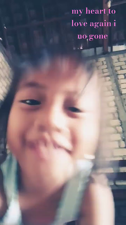 pamer belahan dada apik
