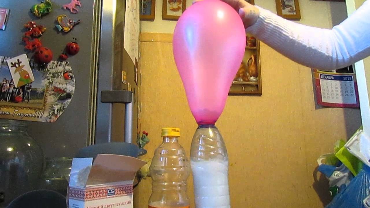 Как надувать шары с трубочкой