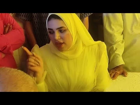 بالفيديو| عروسة تستفز السوشيال ميديا بسبب كلماتها لعريسها بحركه اصبعها..