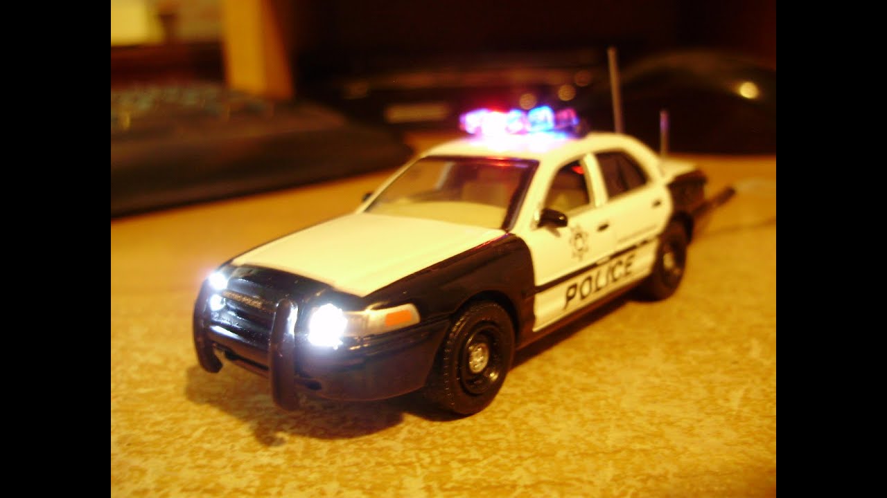 Ford Trucks 2016 >> Custom 1:64 Greenlight LAS VEGAS PD Crown Vic with working lights - YouTube Ford Trucks 2016 >> Custom 1:64 Greenlight LAS VEGAS PD Crown Vic with working lights - YouTube