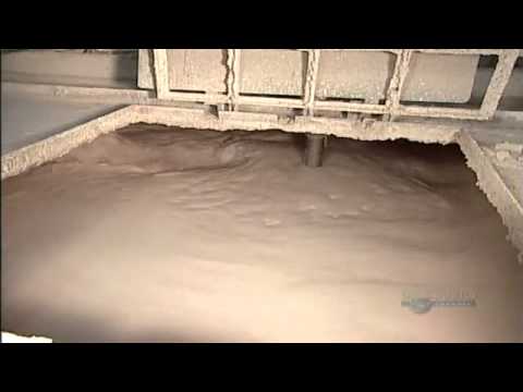 Video: Sekiranya terdapat jurang antara drywall dan lantai?