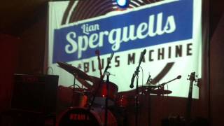 Video thumbnail of "Lian Sperguells  y  Bluesmachine    Caramelo"