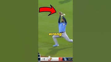 ERROR BY SECOND BASEMEN 😮 #shorts #baseball #sports