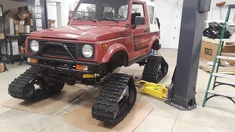 Suzuki Samurai with Camso UTV 4S1 Track Install Video