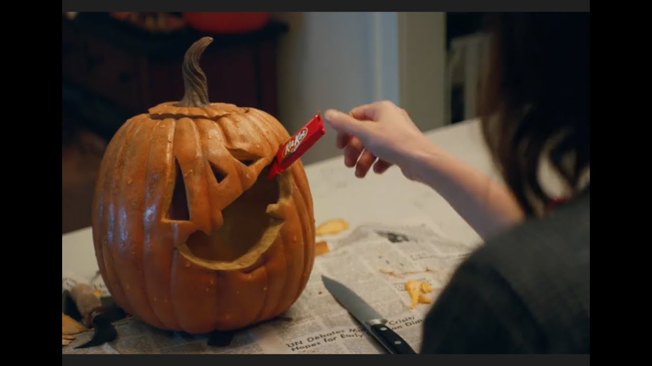 halloween commercial 2020 Kitkat Commercial 2018 Jack O Lantern Youtube halloween commercial 2020