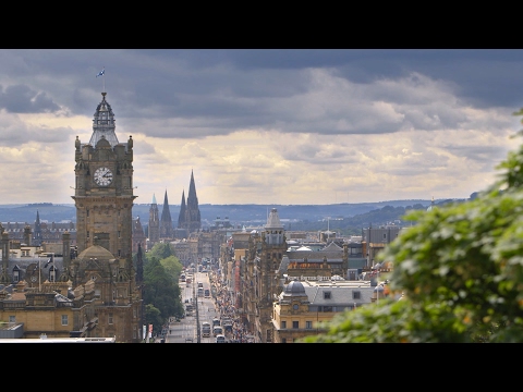 Video: Ada Opera Rock Elite: Berbahaya Di Edinburgh Festival Fringe