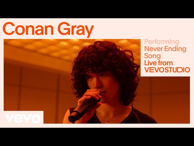 Conan Gray - Never Ending Song (Live Performance) | Vevo class=