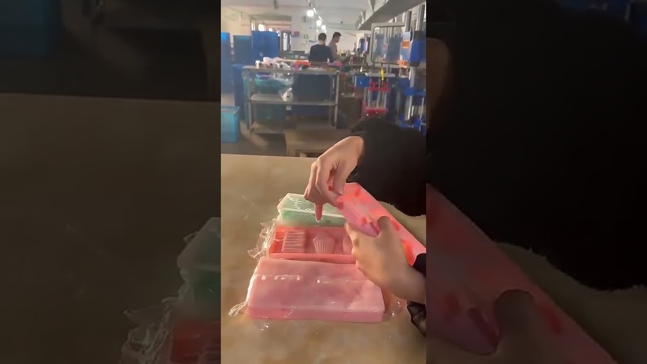 Obejrzyj 2022 New Ice Cream Silicone Mold Love & Animal Shape Cute Ice Cube Maker Homemade Ice Mould With Sti w YouTube Obejrzyj 2022 New Ice Cream Silicone Mold Love & Animal Shape Cute Ice Cube Maker Homemade Ice Mould With Sti w YouTube