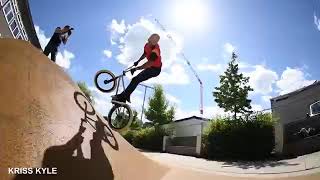 Bmx bikes tricks -