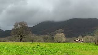 Gorramendi Txapelarekin, Arratsaldean