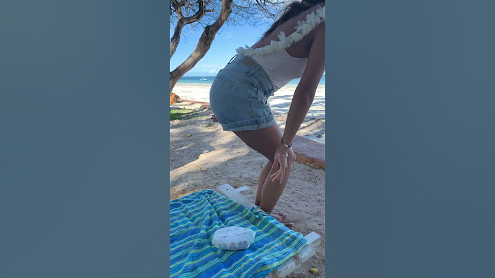 Beach Hack for Parents || ViralHog