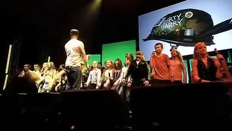 Gorillaz Demon Days Live at Manchester Opera House (Full Show) (HD Download link in the description)