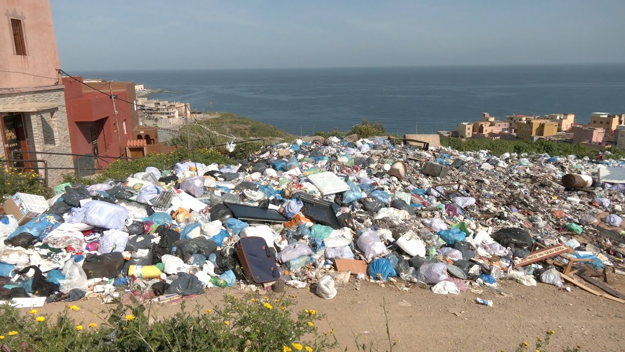 Arcos Quebrados sale a la calle para decir “¡basta!” a vivir en un vertedero