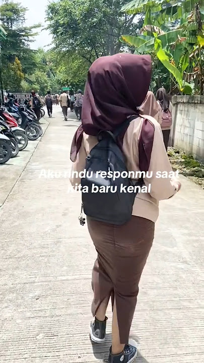 sini rok span pramuka nya gue bayarin 1juta