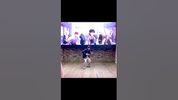 Transition of V #hiphop #music #rap #bts #btsv #taehyung #shorts #btsarmy #army #kpop #btshindimix