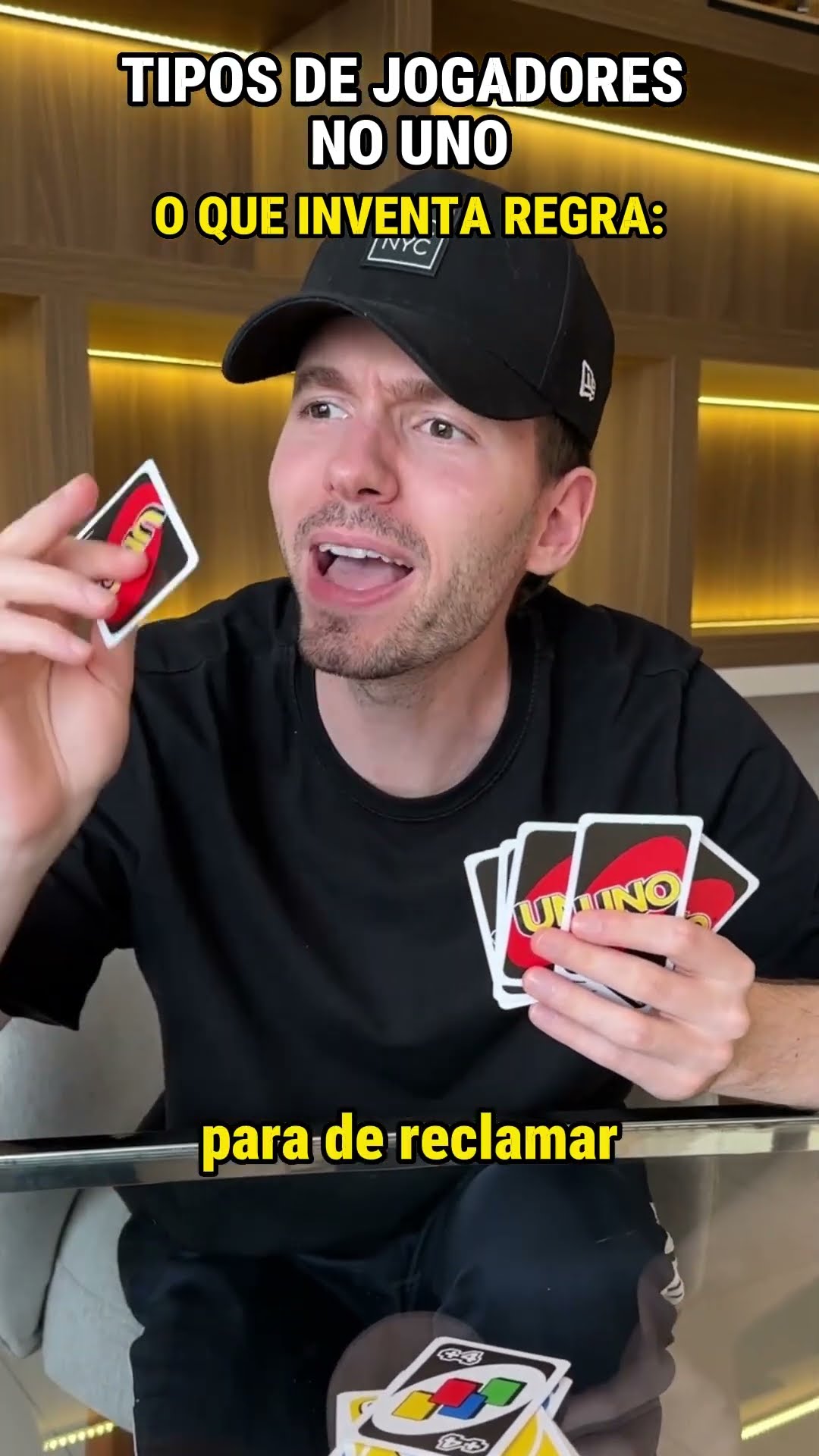 Eu e meus amigos jogando UNO #shorts