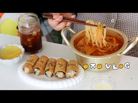 잘 먹어도 너무 잘 먹는 자취생 VLOG 🏡(집밥, 유부초밥, 김치 우동, 조개구이,마켓컬리 추천템, 마라탕, <strong>크림</strong> <strong>새우</strong>, 고구마 맛탕)