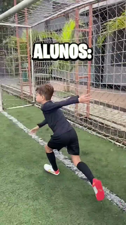 Escola De Goleiro: como dar ponte