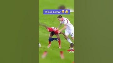Thumbnail of keliatan sempak 😂😂😂😂😂