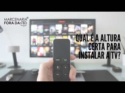 Vídeo: A que altura pendurar a TV na parede?