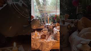 Spring tea party at Green Gables! 🌷🫖 would you come? #cottagecore #anneofgreengables #spring