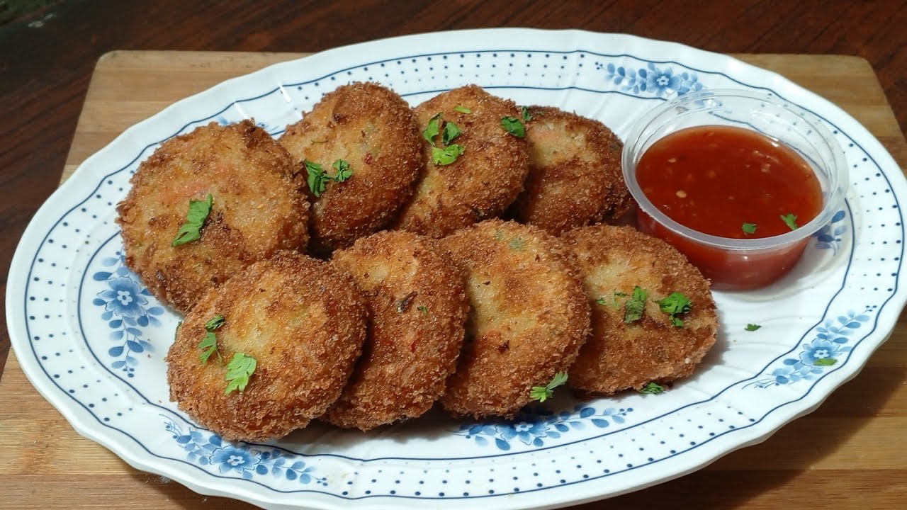 Crispy Chicken and Potato Croquettes Recipe by Taste of the World - YouTube