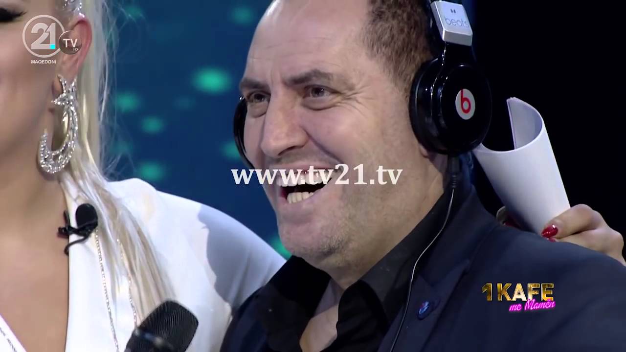 Loja me kufje (Mama's Party 2016)