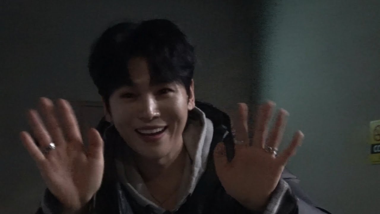 #소리꾼김준수 [4K직캠] 251219.대전시립겨울락콘서트퇴길