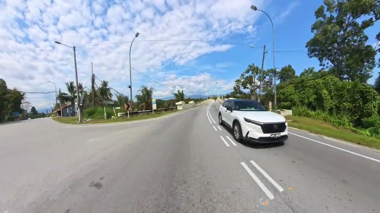 BMW R1250GS : Victoria Bridge to Kuala Kangsar via Iskandar Bridge: Relaxing ride