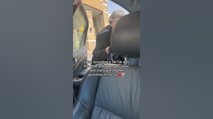 This Elderly Woman Accidentally Got Into The Wrong Car 😂