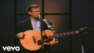 Randy Travis - Three Wooden Crosses (Live At Calvary Assemble Of God, Orlando, FL/2003) chords