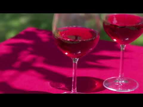 Водовідштовхувальна Скатертина новорічна "Бордовий однотон" 100х100 см (+ 4 серветки 30х40), видео 1