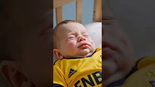 Ağlayan Fenerbahçeli Bebek