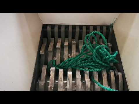 كسارة حبل النايلون