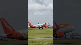Easyjet airplane landing video crosswind #aviation #automobile #shorts