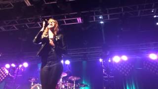 Halestorm- I'm Not An Angel LIVE [HD] (Acoustic) 04/07/2016 Ritz Raleigh