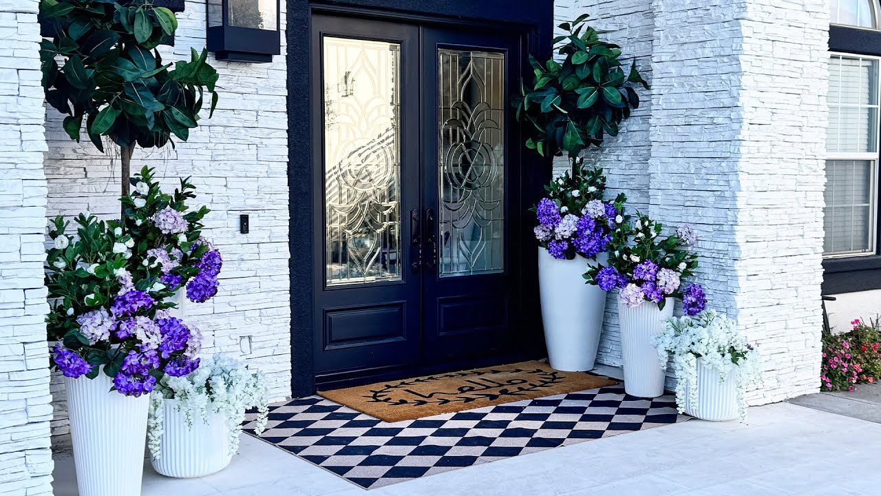 HOW TO STYLE YOUR Front Porch With Beautiful Decorations