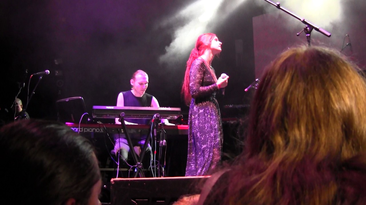 iamthemorning - The Howler auf YouTube ansehen iamthemorning - The Howler auf YouTube ansehen
