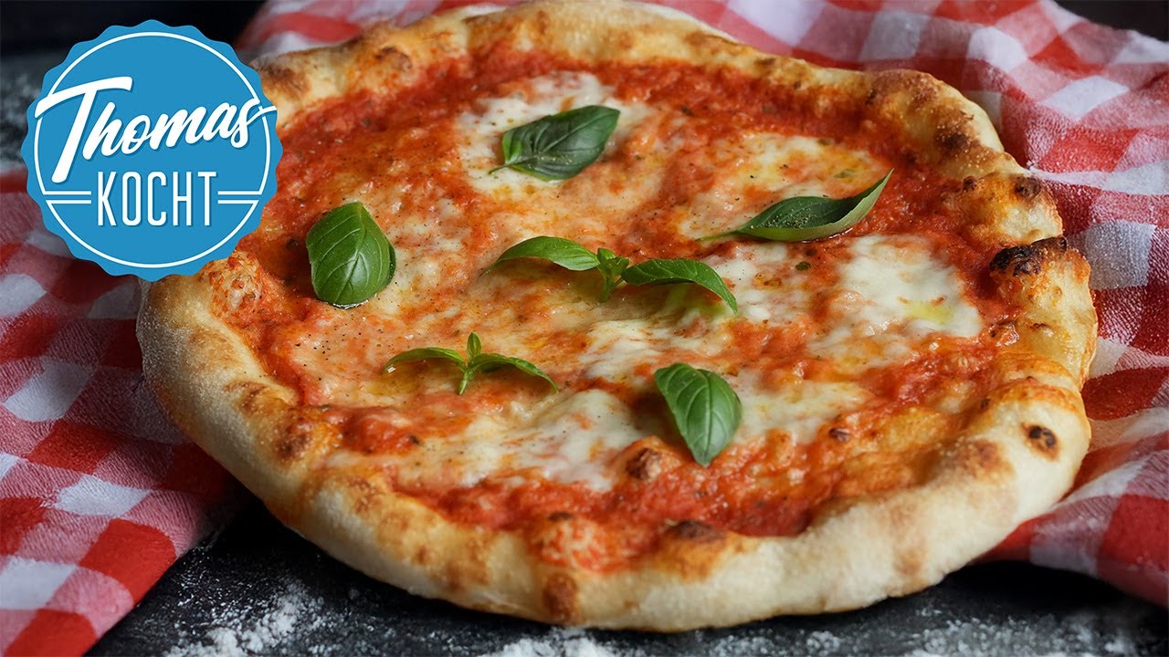 Pizza wie beim Italiener – im normalen Ofen & ganz ohne Maschine!