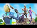 i made famous youtubers float on fortnite... の動画、YouTube動画。