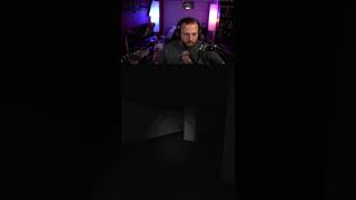 Grown Man Screams Like A Little Girl