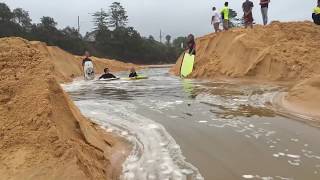 Terrigal river mouth opens up live ,,Awesome,, must watch kids surfing