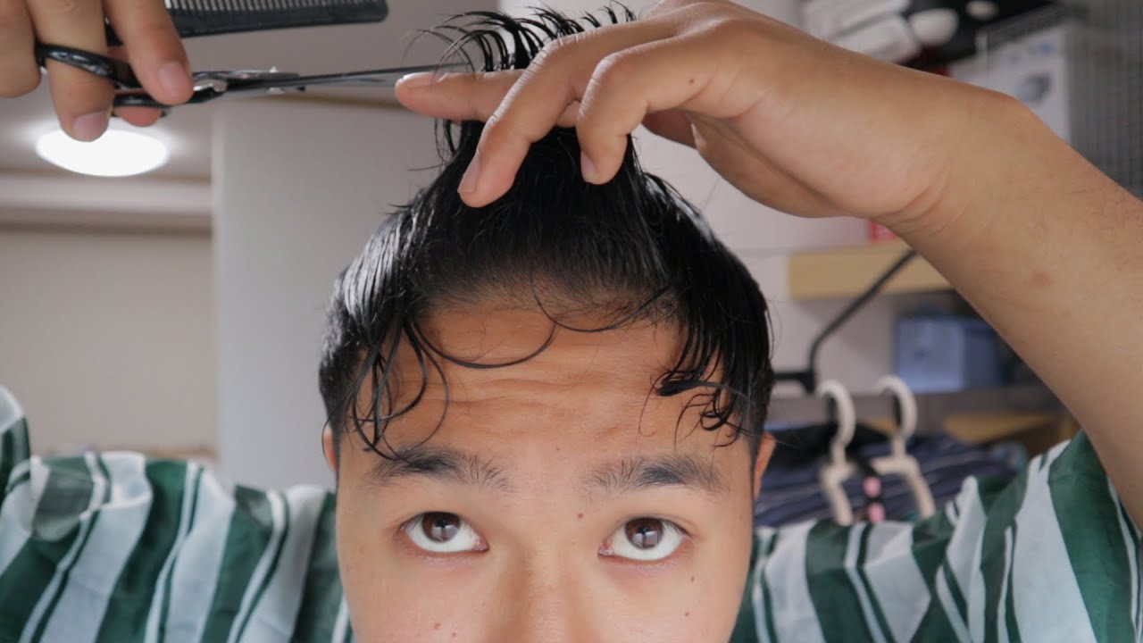 [EASY] How to cut the top of hair by yourself with scissors! Top hair