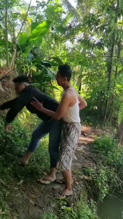 Garangan Remet Bokong Rondo Semok #shorts #garangan #garangankoclok