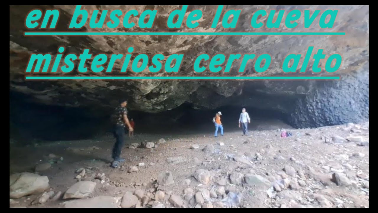 Explorando una de las cuevas más grandes en El Salvador, Cantón Cerro Alto, Caluco.