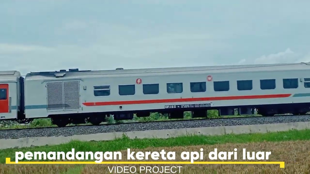 Perjalanan Tenang dengan Kereta Api | Pemandangan Indah dari Dalam Kereta 